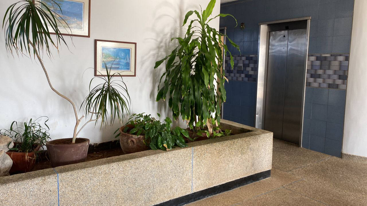 Квартира, 2390 м², 130 000$ — FAKTOR